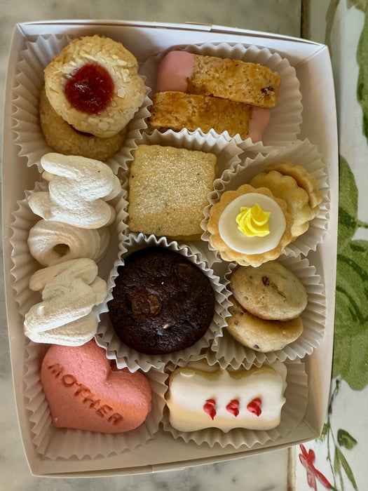 Mother's Day Cookie Box