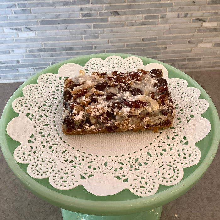 The Hello Dolly Bar