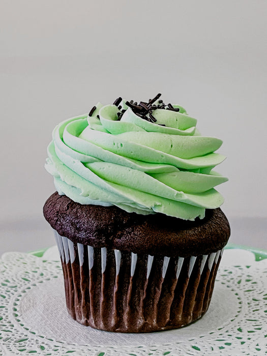 Chocolate-Mint Cupcake