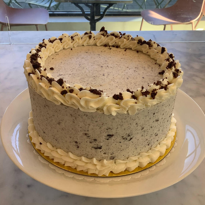 Cookies and Cream Cake